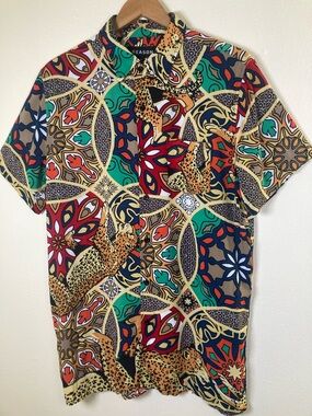 Reason Leopard Mosaic Print Button Up Shirt Multicolor Size L (small spot)